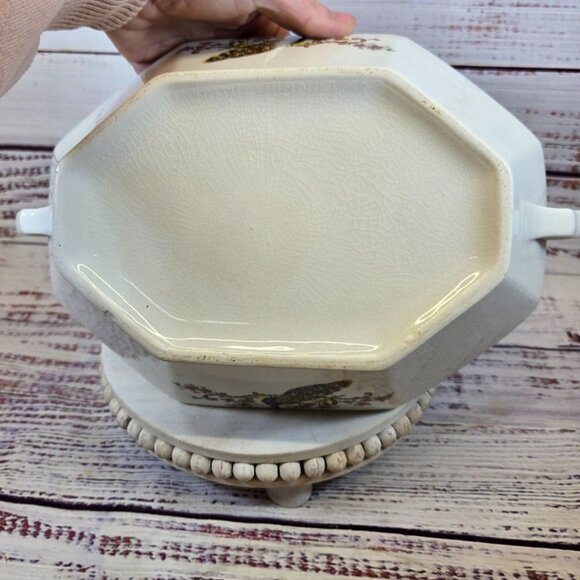 Vintage Octagonal Ceramic Tureen With Lid & Handles Peacock & Floral Motif White - Picture 4 of 13